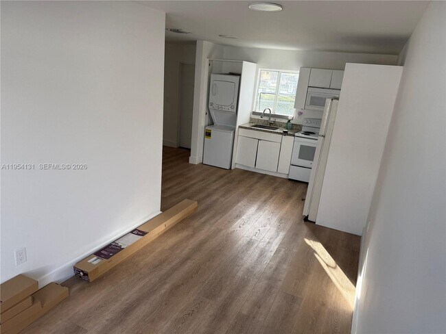 Foto del edificio - 2180 NW 59th St