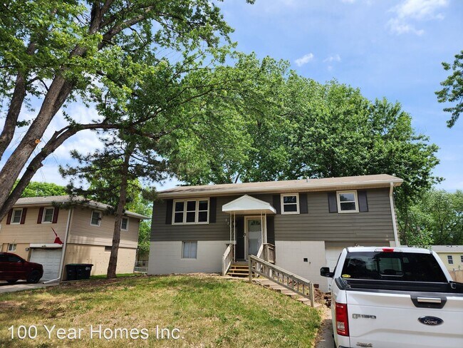 Building Photo - 3 br, 2 bath House - 129 s 111th St