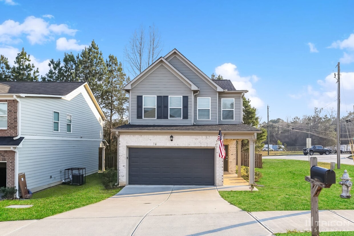 Primary Photo - 2269 Wentworth Park Dr