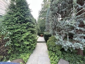 Building Photo - 26 Dunes Ln