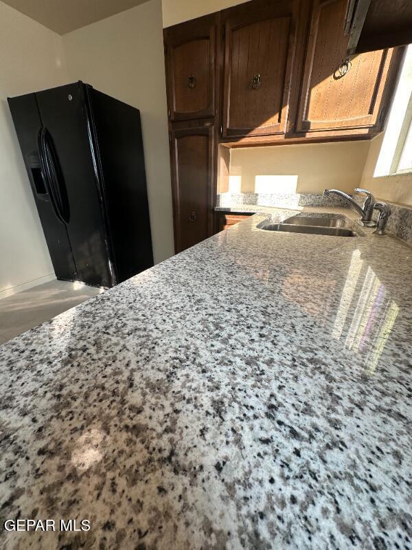 Foto del edificio - 3332 Mobile Ave