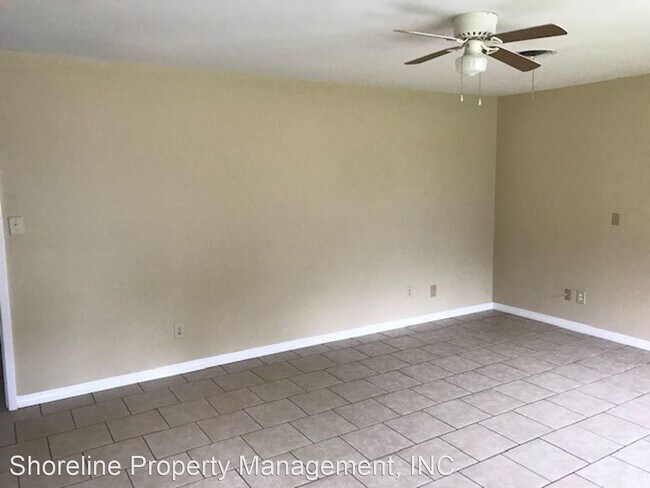 Building Photo - 3 br, 1.5 bath House - 102 Elliot Place