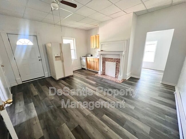 Building Photo - 505 Dawson Ave