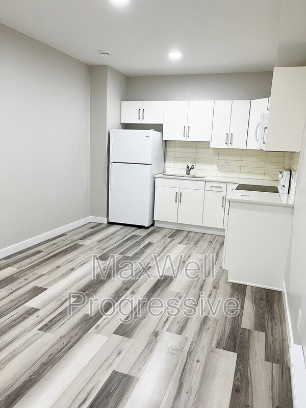 Photo du bâtiment - 7706 Koruluk Ln SW