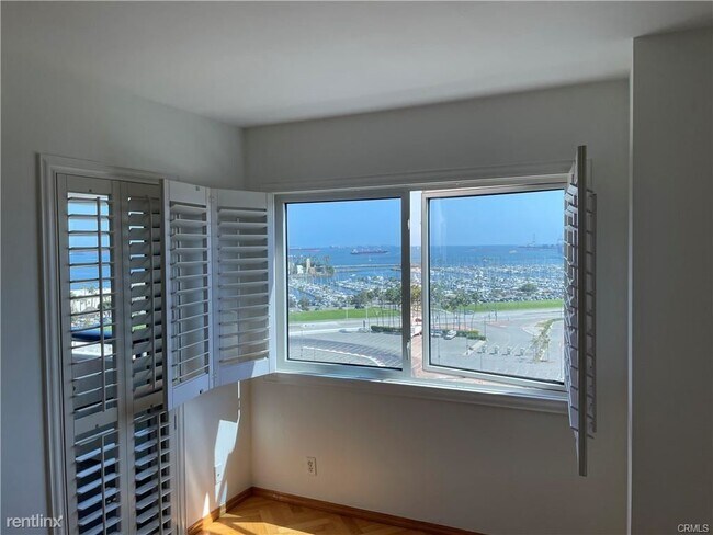 Foto del edificio - 525 E Seaside Way