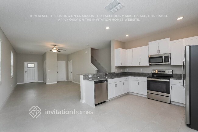 Foto del edificio - 5141 Forum Blvd