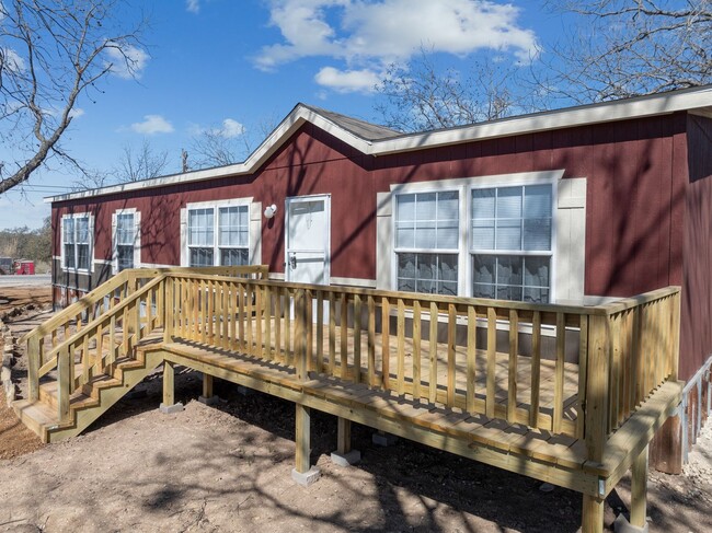 Foto del edificio - 3/2 Mobile Home on Half Acre in Adamsville
