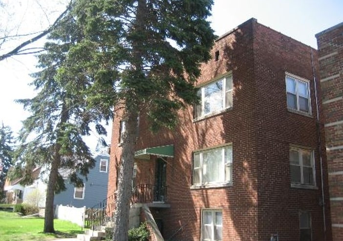 Primary Photo - 18006-18014 Wentworth Ave