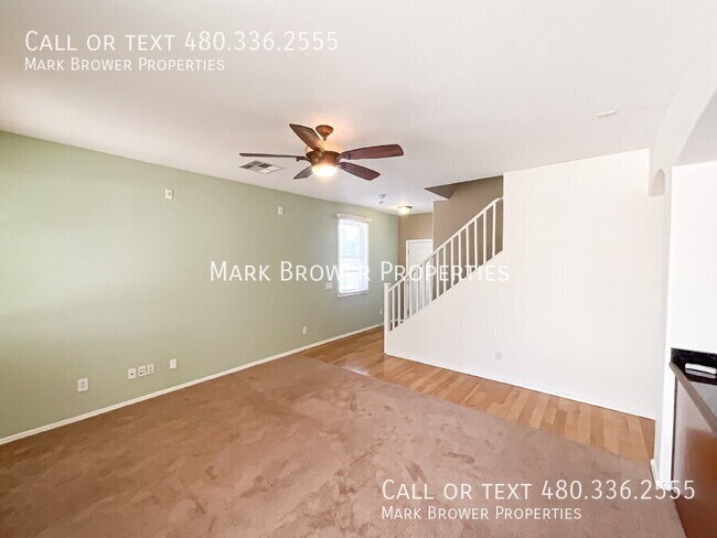 Building Photo - 2150 E Sunland Ave
