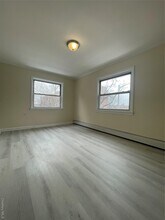 Building Photo - 95-12-95-67 67th Ave