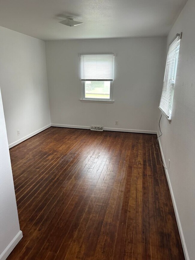 Foto del edificio - 517 Nicholas St