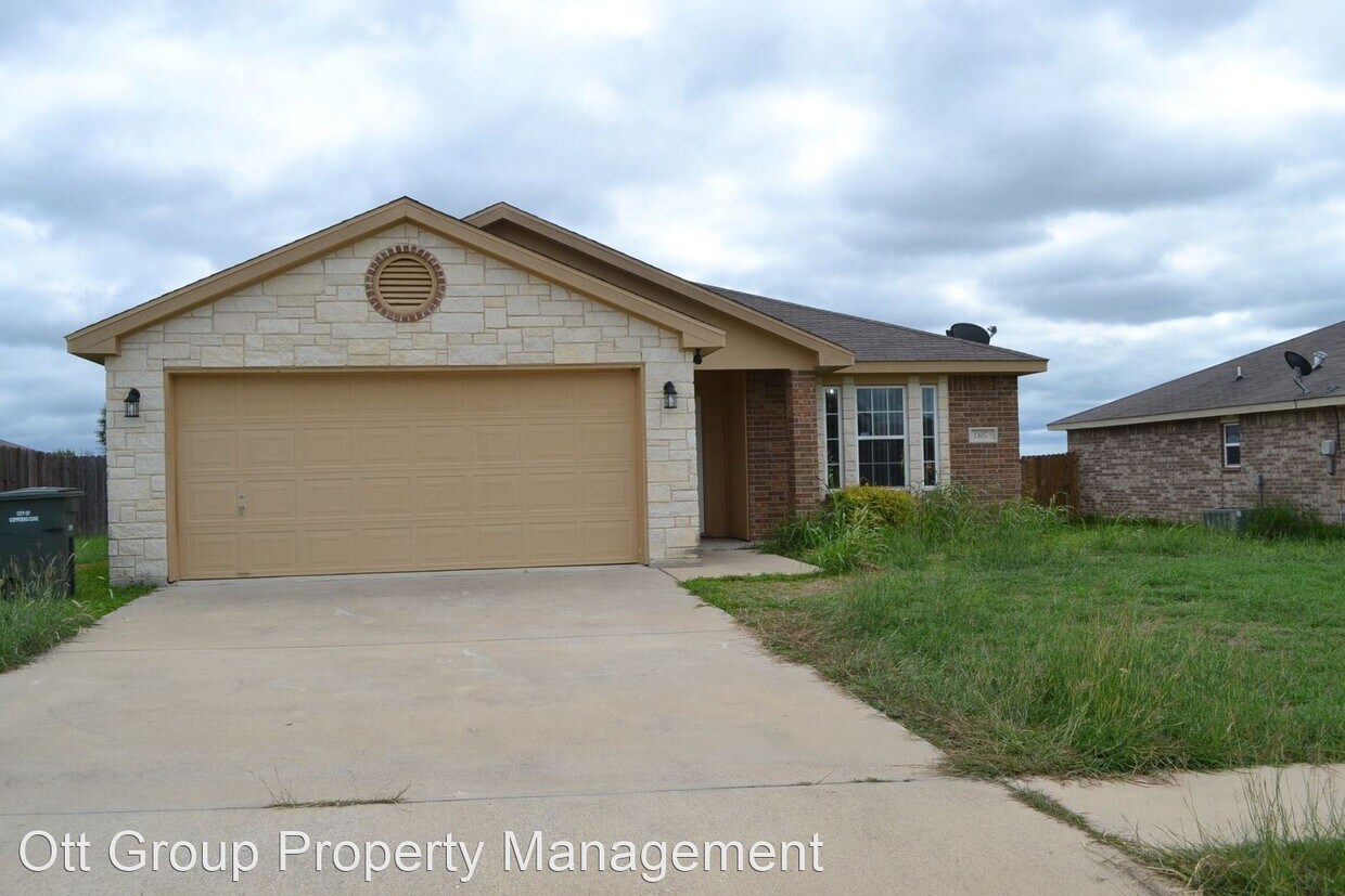 Primary Photo - 3 br, 2 bath House - 1307 Dixon Circle