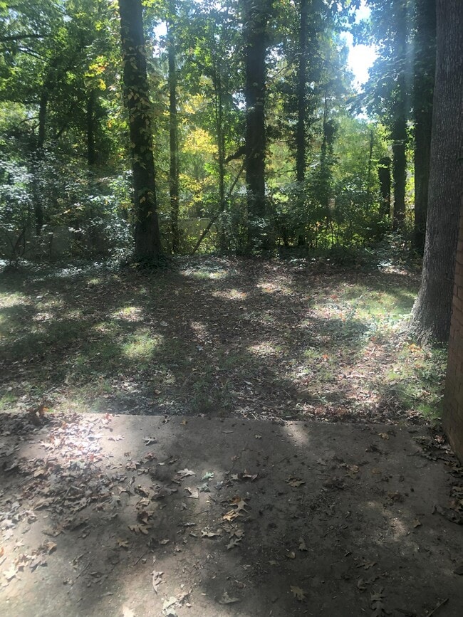 Photo - 622 Camrose Dr House