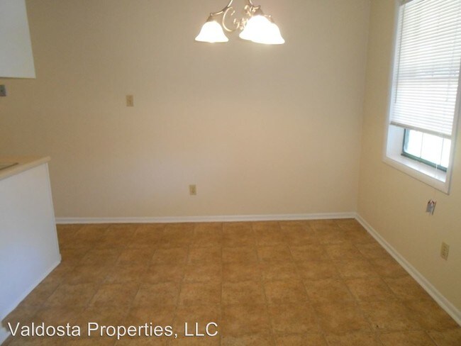 Building Photo - 3 br, 2 bath House - 2106 Meade Avenue