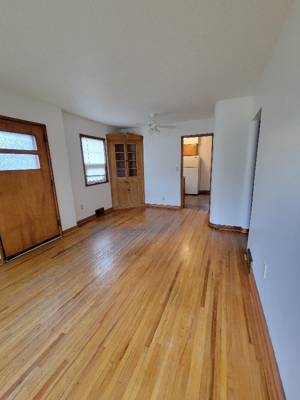Building Photo - 1404 5th St