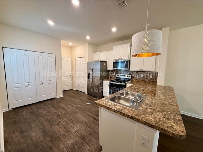 Foto del edificio - 7947 Echo Springs Rd