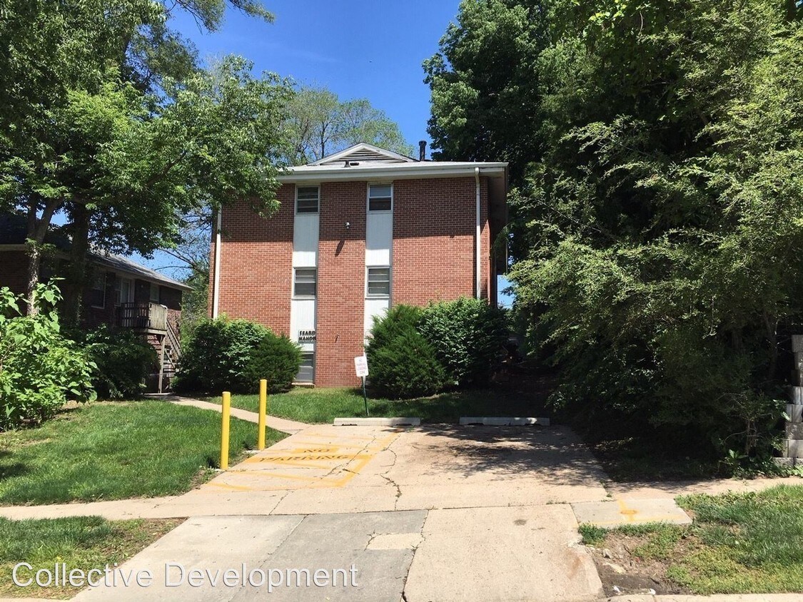 4516 Izard St, Omaha, NE 68132 Room for Rent in Omaha, NE