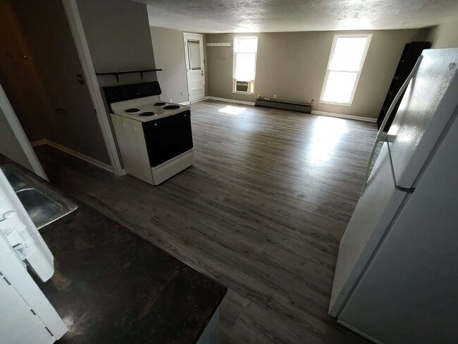Photo - 1214 W Pike St Townhome