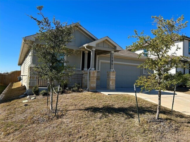 Foto del edificio - 195 Greenbelt Reservoir Pass