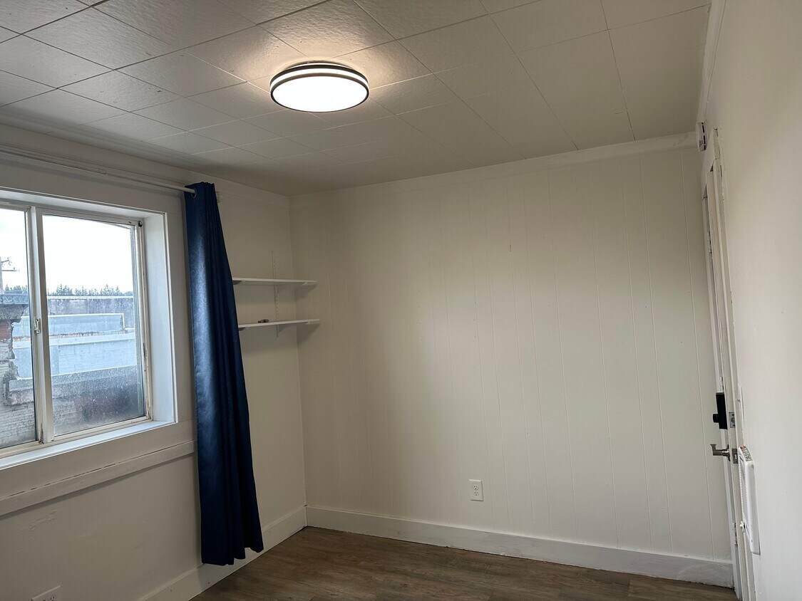 Foto del edificio - 341 Broadway St