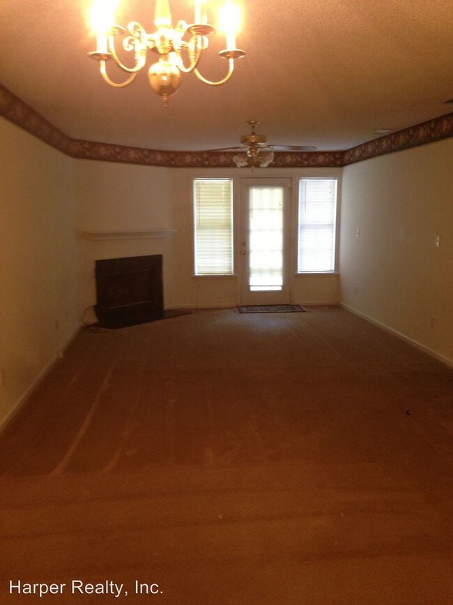 Building Photo - 2 br, 2 bath House - 111 Raintree Ct