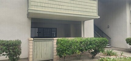 Building Photo - 8633 Portola Ct