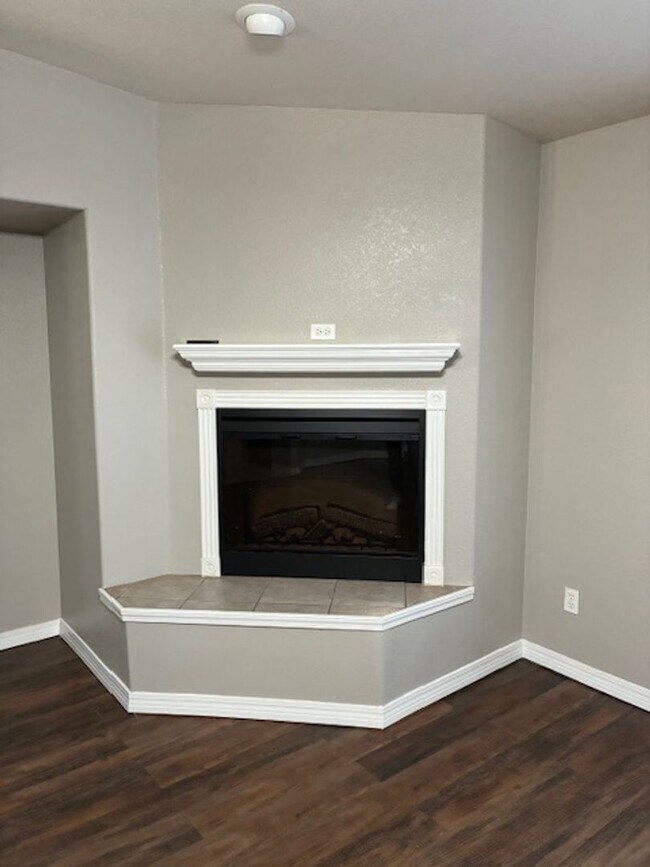 Foto del edificio - 2104 Hali Ln