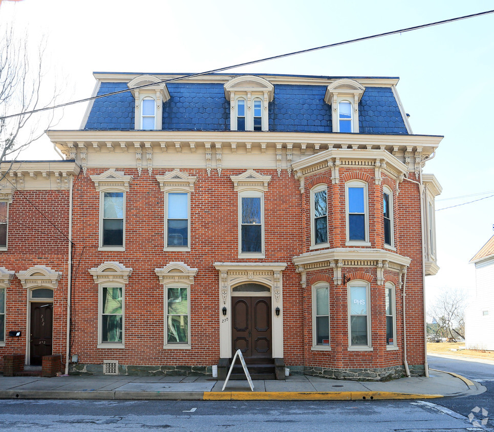 Building Photo - 230-232 E Main St