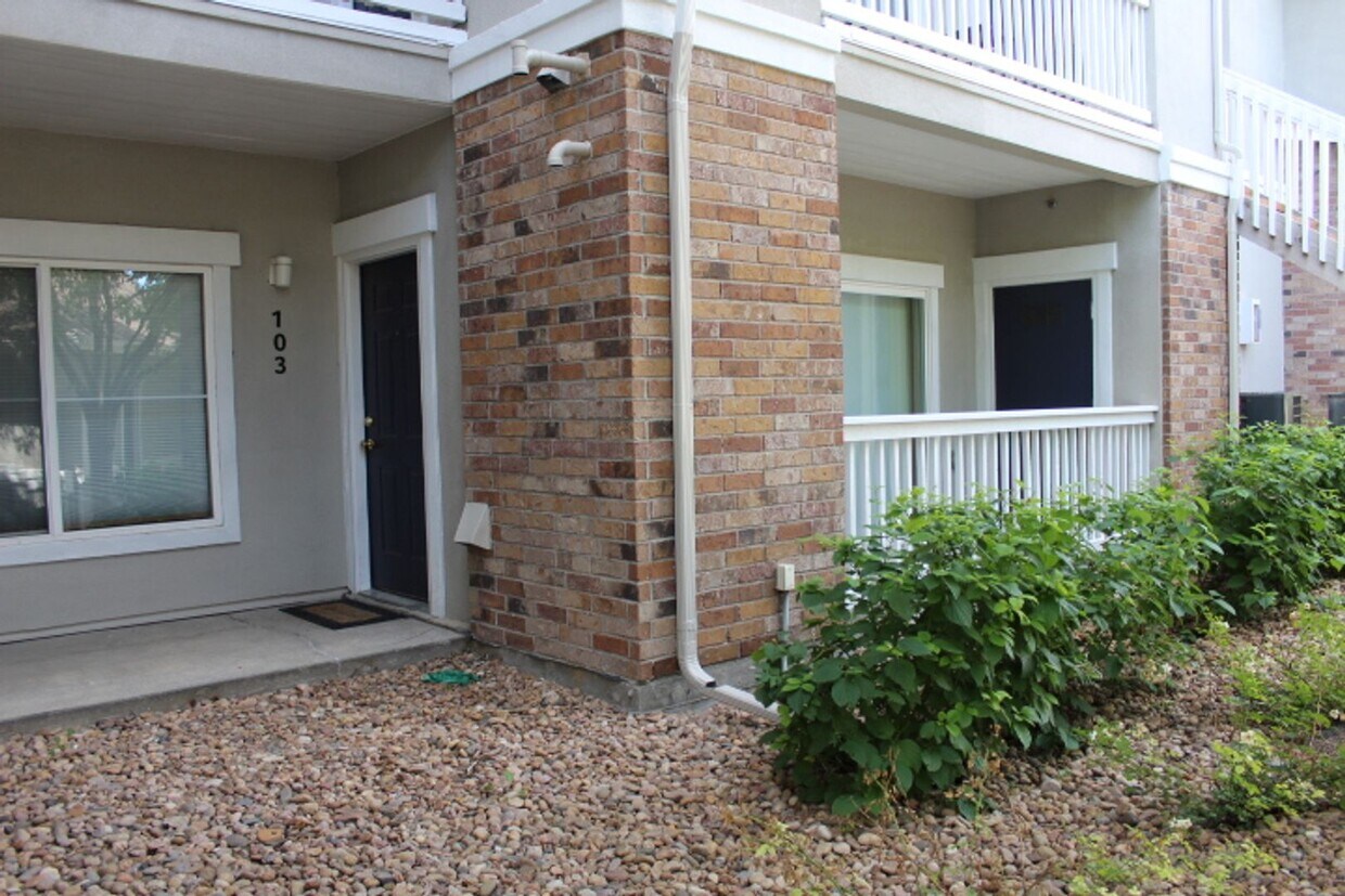 Primary Photo - Cozy, Open, Quiet and Clean 1 BD/1 BA!