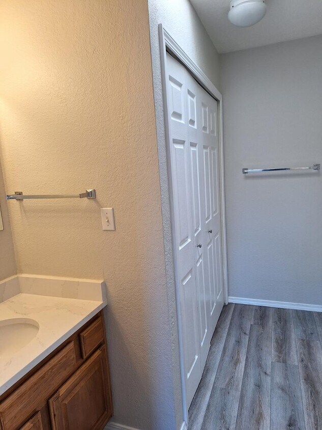 4701 Morris St NE, Albuquerque, NM 87111 Townhome Rentals in