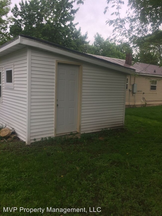 Building Photo - 724-724 Lee Ct