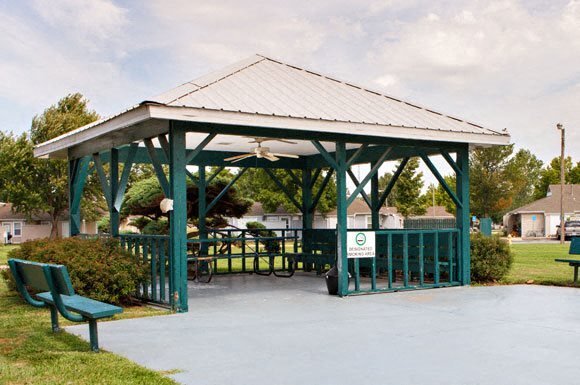 Building Photo - 520 E Airport Dr