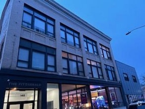 Building Photo - 148 Clinton St