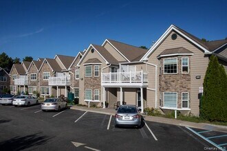Building Photo - 86 Adams Way