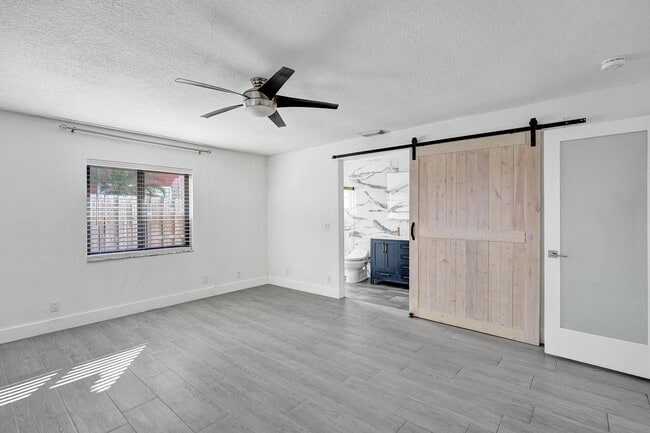 Large Primary Suite - 8105 SW 19th St