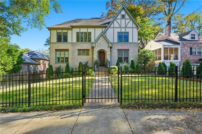 Foto del edificio - 1295 Cumberland Rd NE