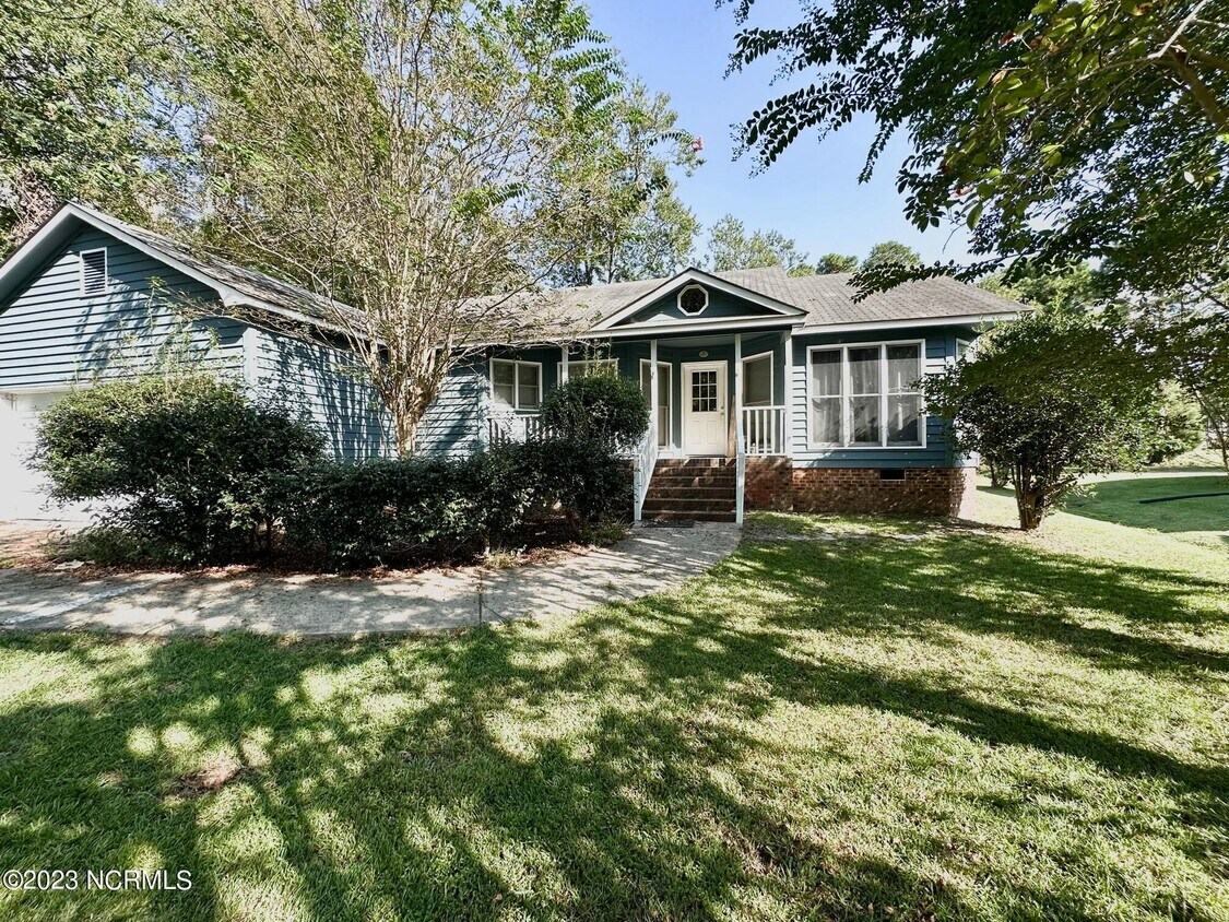 912 Shipyard Point, New Bern, NC 28560 House Rental in New Bern, NC