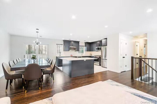 Foto del edificio - 9 E Stemmer Ln