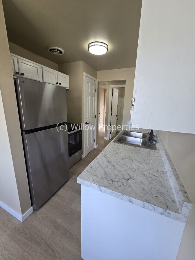Foto del edificio - One Bedroom Newly Remodeled