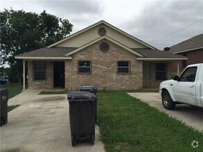 Building Photo - 1504 E Mulkey St