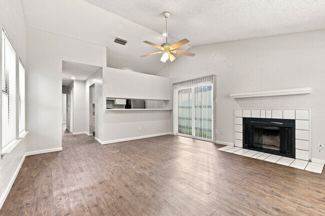 Foto del edificio - 3BR/2.0BA Single Family - Dallas