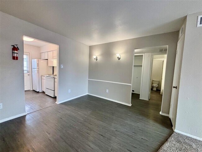 Foto del edificio - 6500 W 43rd St