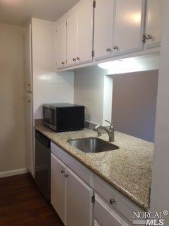 Building Photo - 319 North St