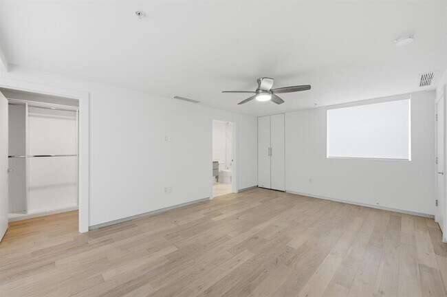 Foto del edificio - 714 NE 14th Ave