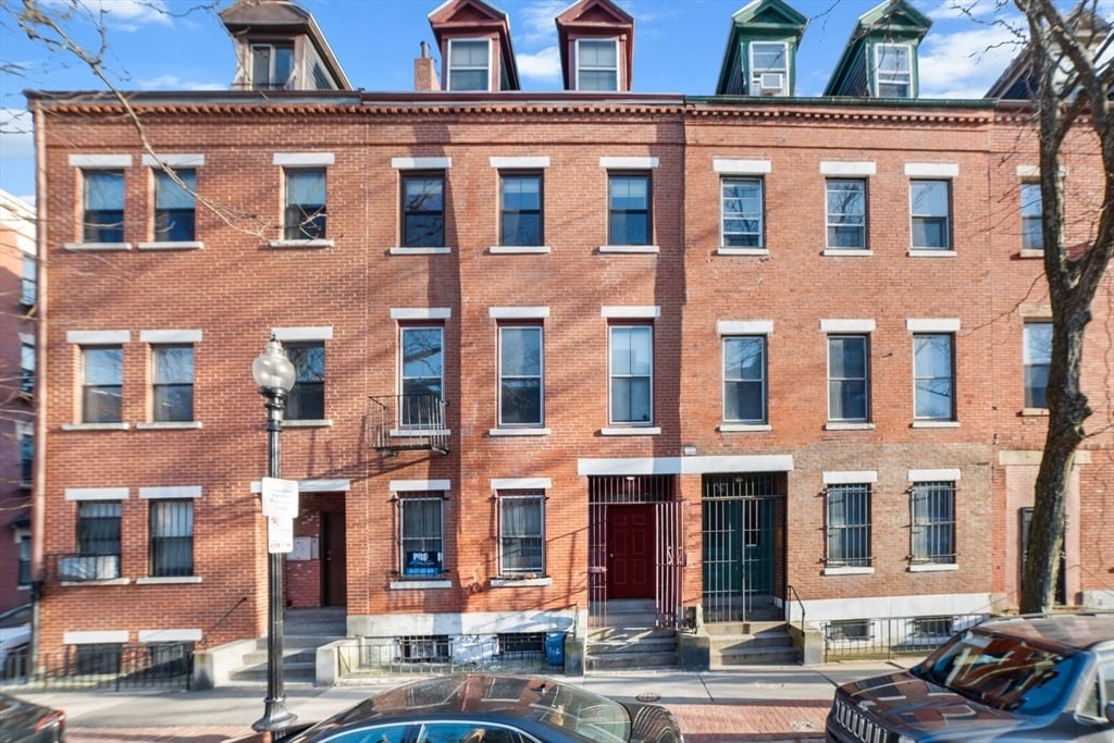 Primary Photo - 248 Shawmut Ave