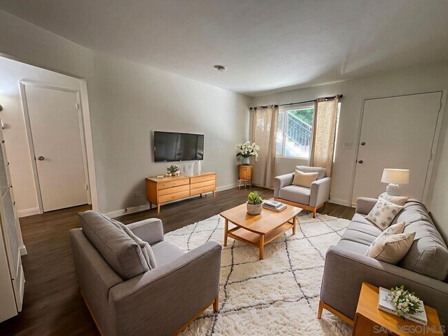 Foto del edificio - 2254 Garnet Ave