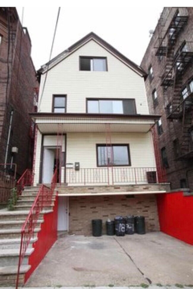 Foto del edificio - 719 18th St