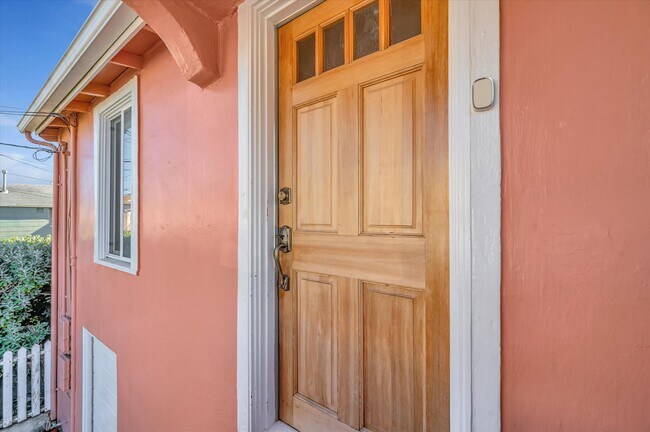 Foto del edificio - 735 2nd Ln