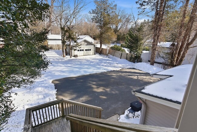 Building Photo - 94 Branch Ave