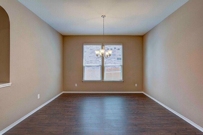 Building Photo - 1224 Half Hitch Trl